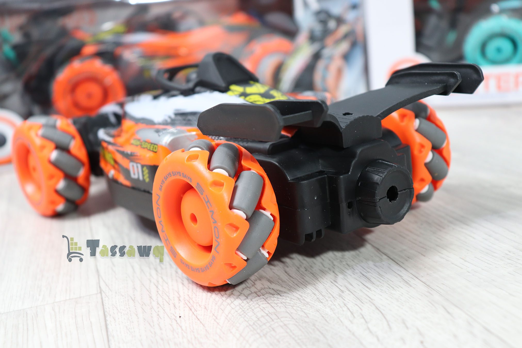 سيارة سباق Formula عالية السرعة - الصورة 10