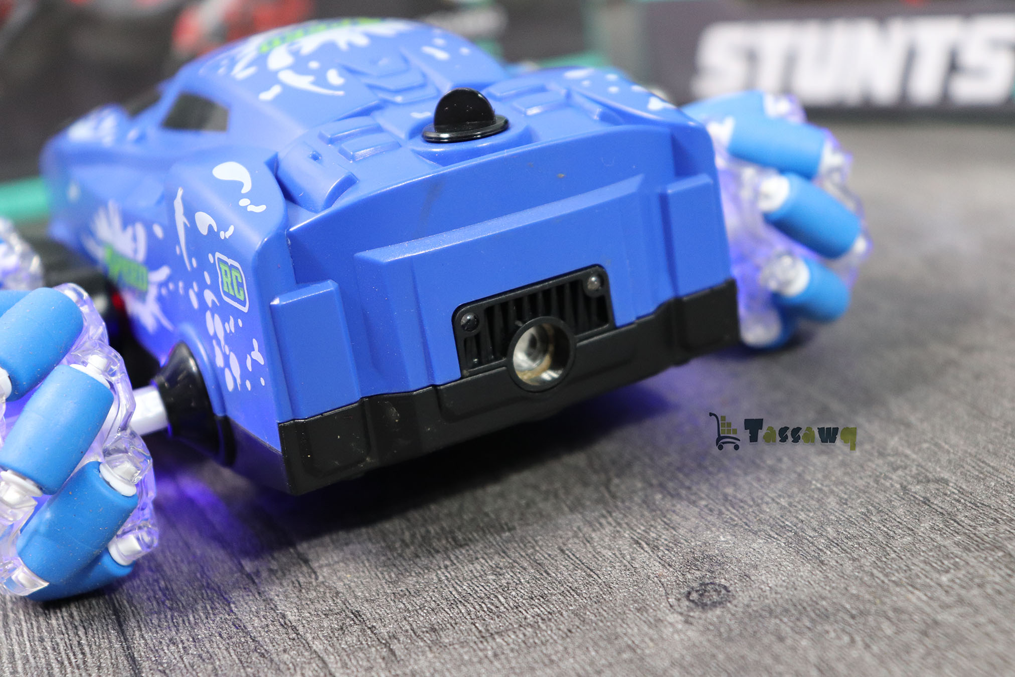 سيارة سباق بهلوانية حرة الحركة بست عجلات - الصورة 11