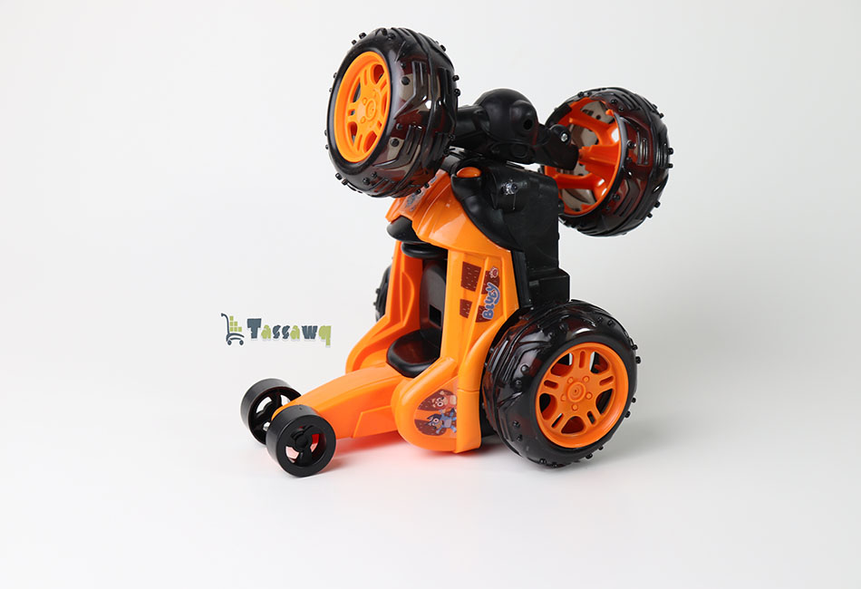 سيارة بهلاوانية 360 Bluey ببطارية قابلة للشحن مع جهاز تحكم عن بعد - الصورة 18