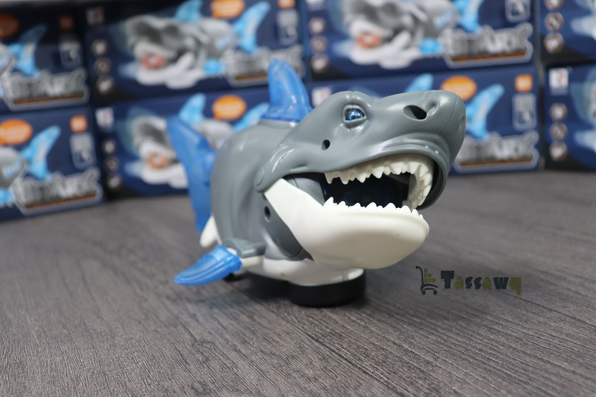 لعبة سمكة قرش جديدة مزودة بأضواء و وموسيقى بيبي شارك - الصورة 2