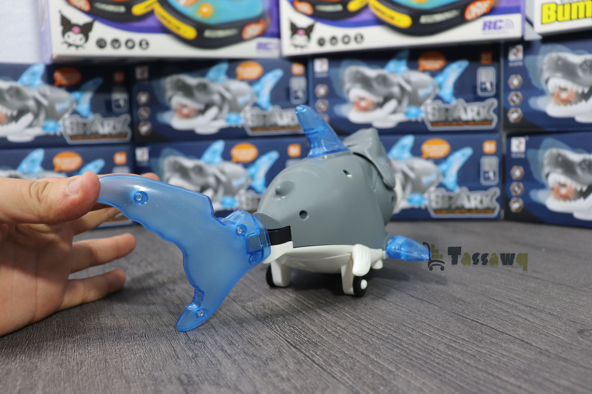 لعبة سمكة قرش جديدة مزودة بأضواء و وموسيقى بيبي شارك - الصورة 3