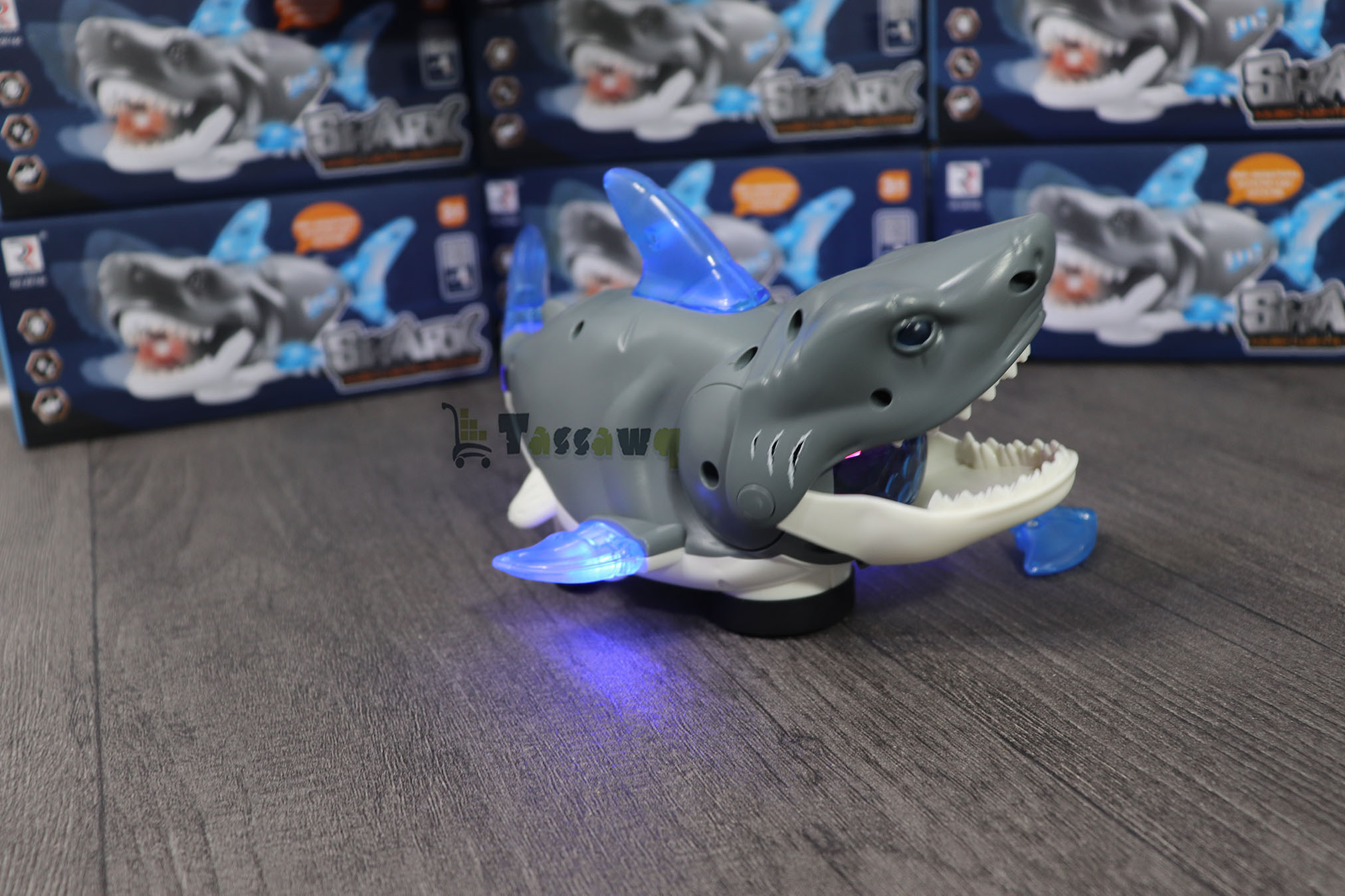 لعبة سمكة قرش جديدة مزودة بأضواء و وموسيقى بيبي شارك - الصورة 6