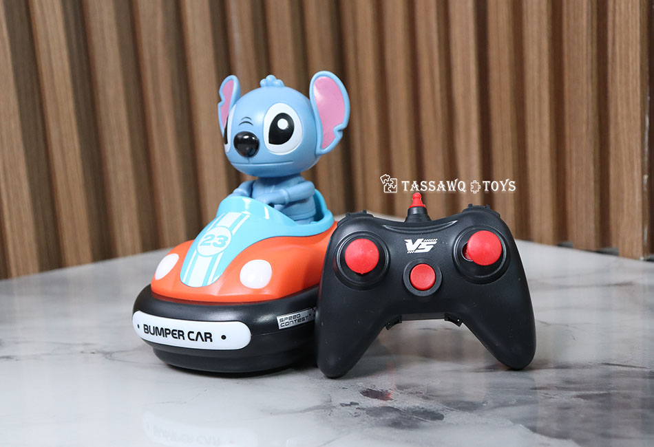 سيارتين تحكم عن بعد للأطفال في ان واحد RC مع موسيقى و اضواء ، معركة stitch vs kuromi - الصورة 4