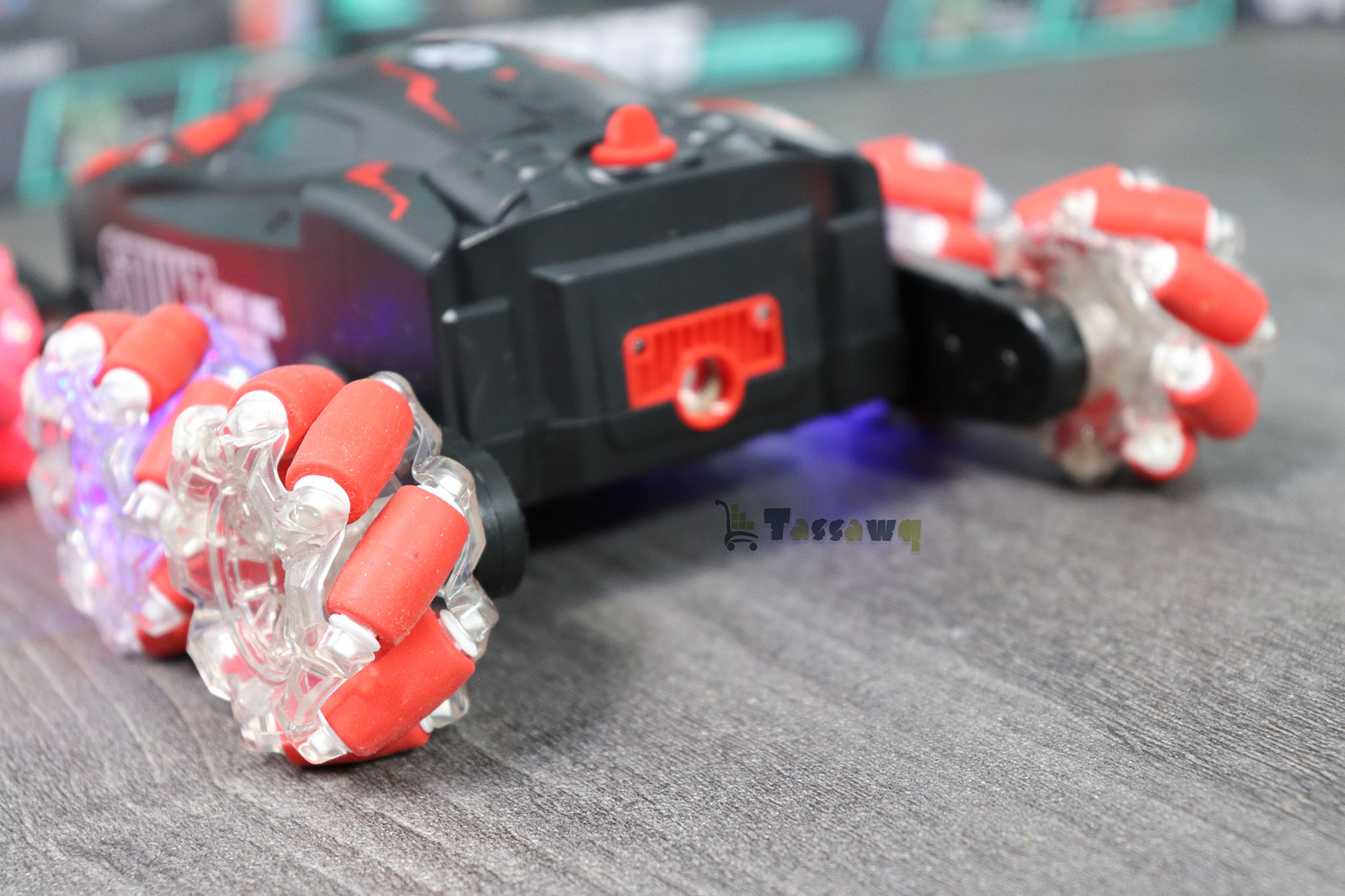 سيارة مجنونة ب 8 عجلات بخار و موسيقى و اضواء - الصورة 8