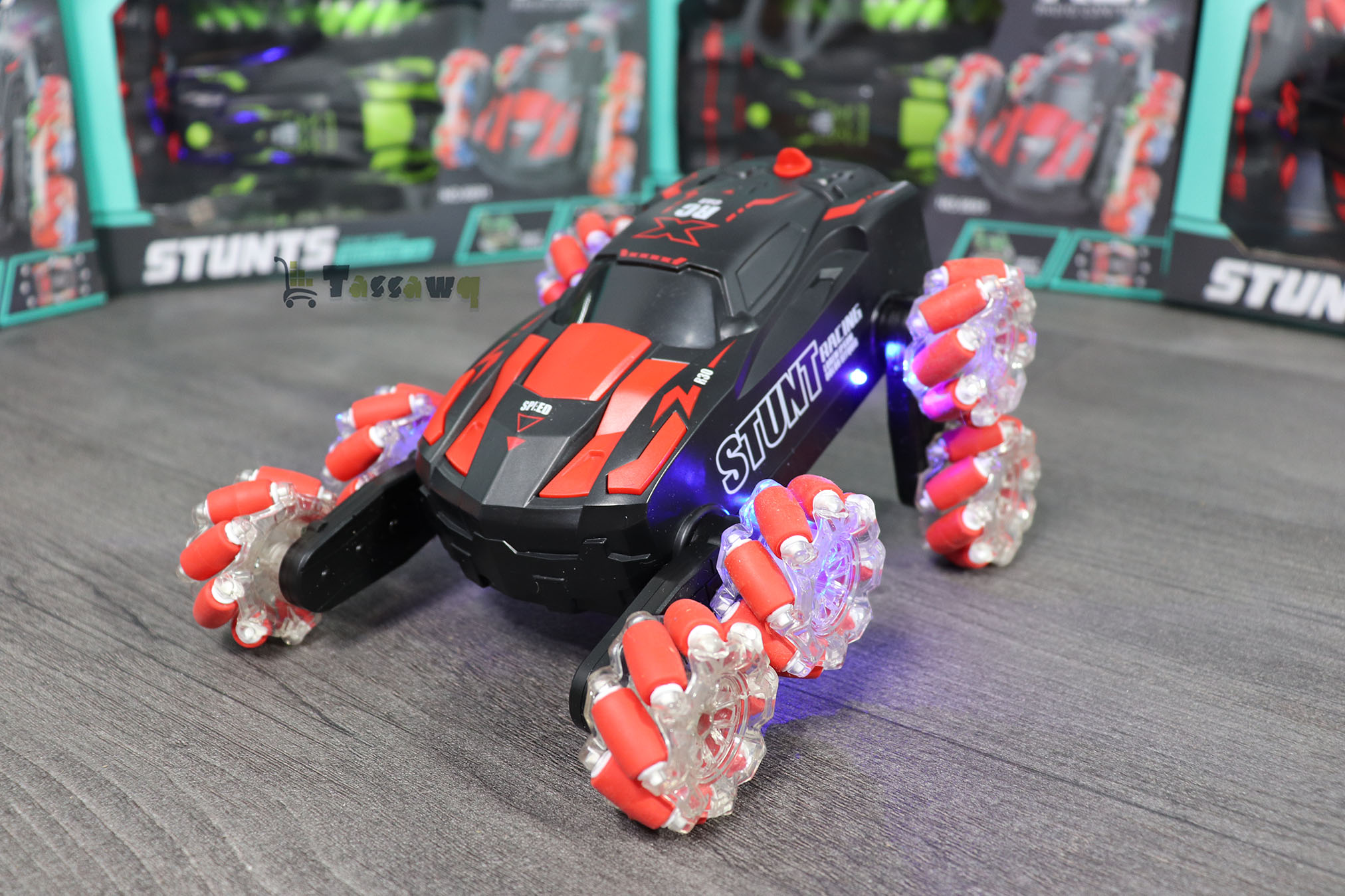 سيارة مجنونة ب 8 عجلات بخار و موسيقى و اضواء - الصورة 10