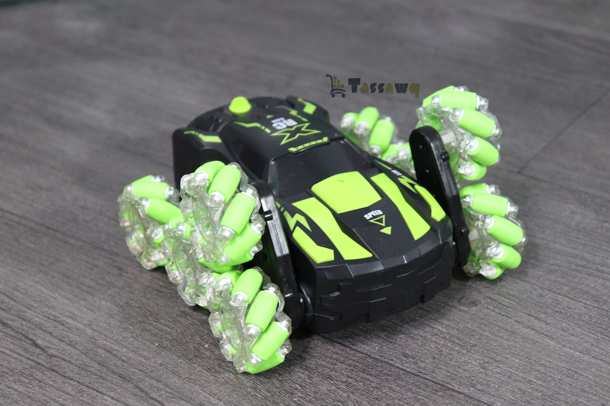 سيارة مجنونة ب 8 عجلات بخار و موسيقى و اضواء - الصورة 6