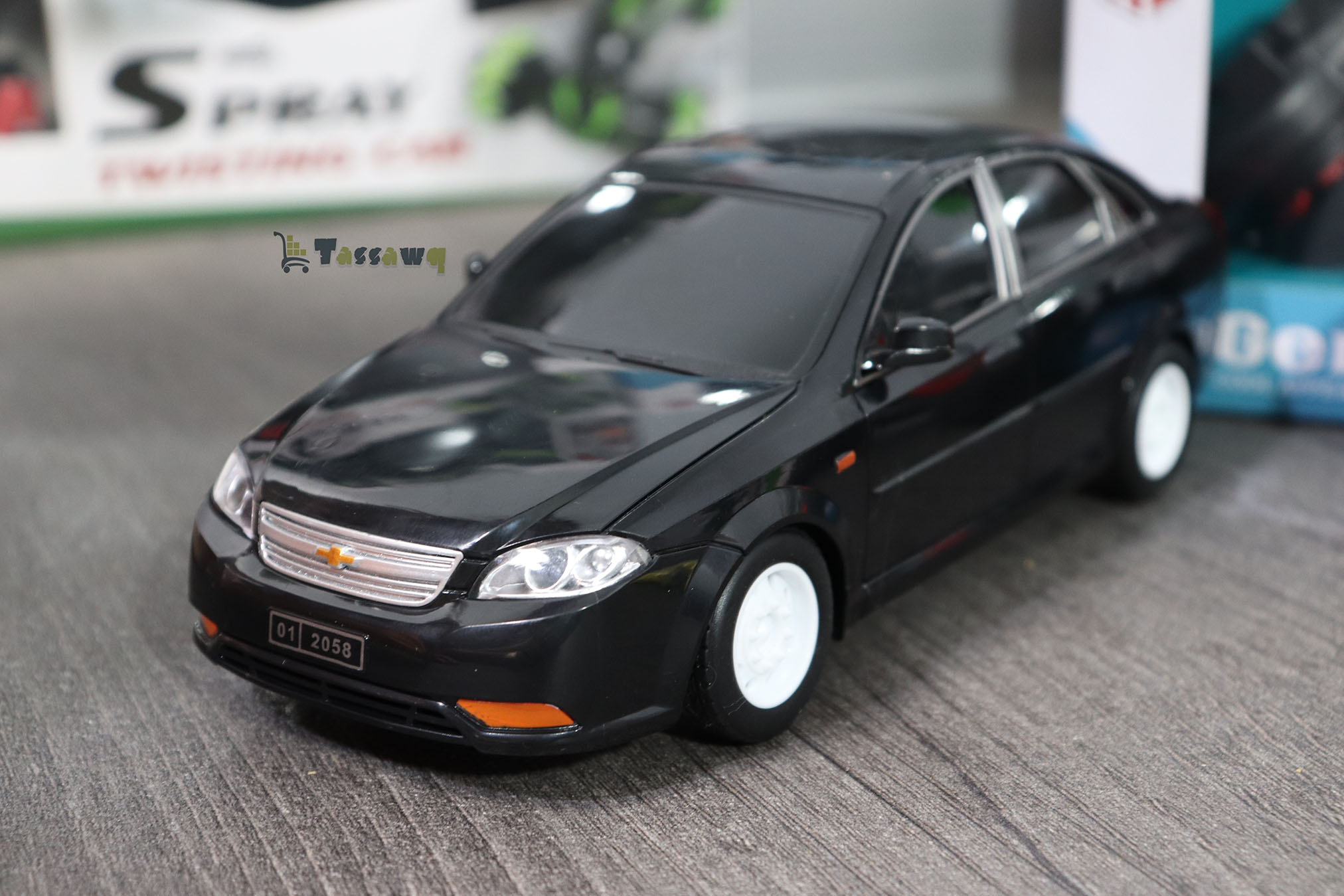 لعبة سيارة سباق RC قابلة لإعادة الشحن للأطفال بمقياس 1:18 شيفرولي - الصورة 12