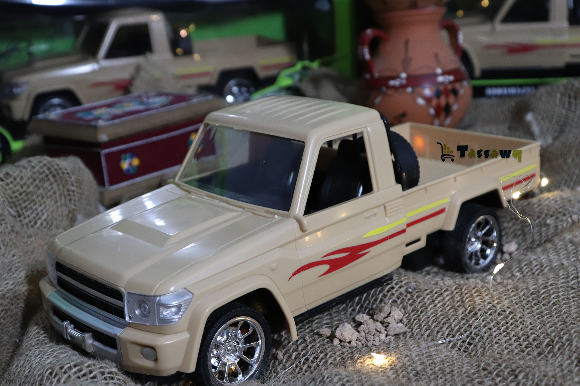 لاند كروزر روشارجابل حجم كبير 45 سم - الصورة 11