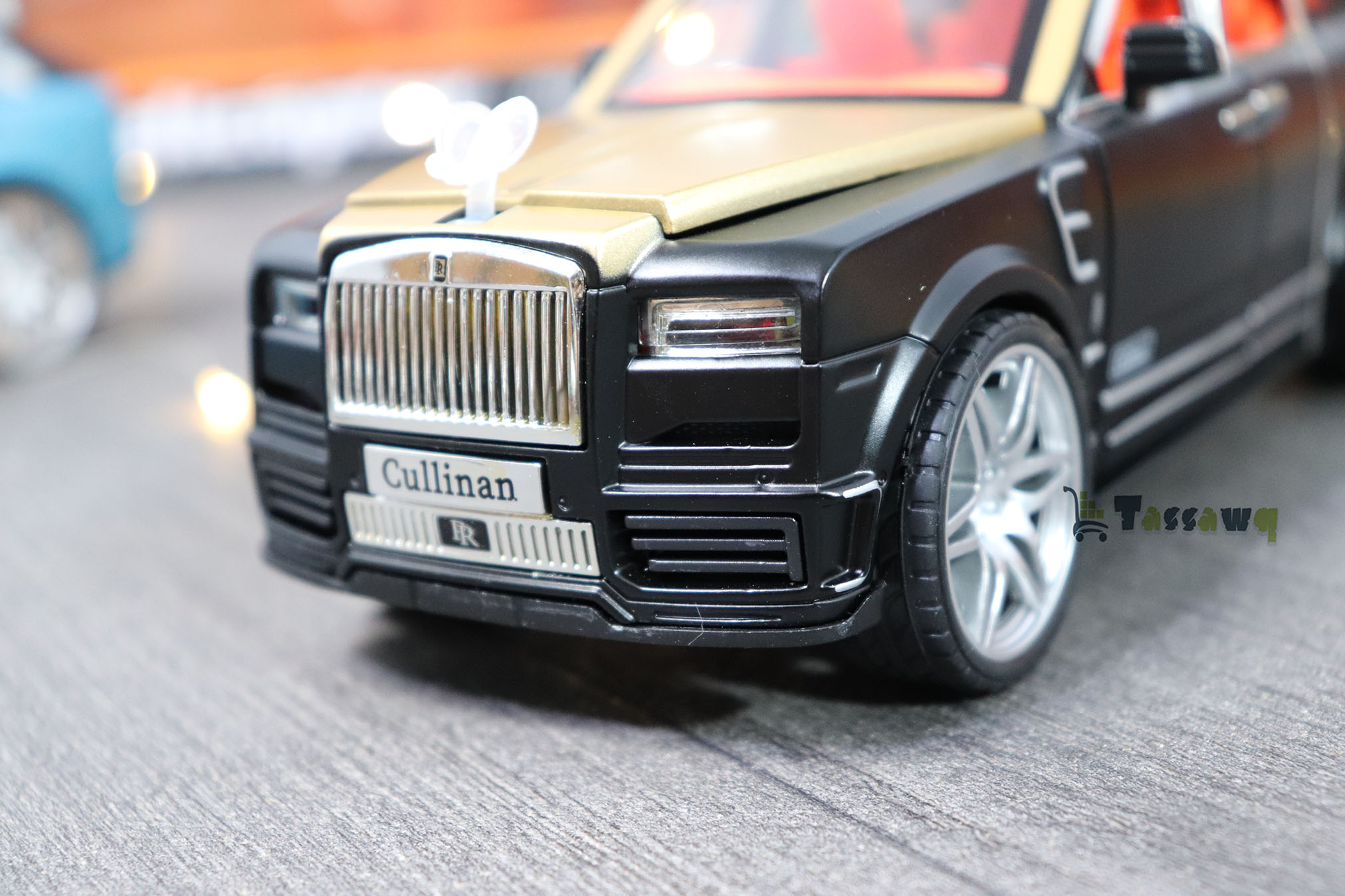 Voiture miniature Rolls Royce Cullinan Alloy - الصورة 17