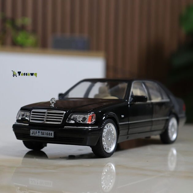 1:24 1997 Mercedes-Benz Mercedes S320 W140 S-Class