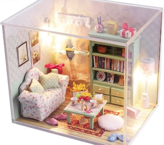 Maison de poupée miniature avec lumière