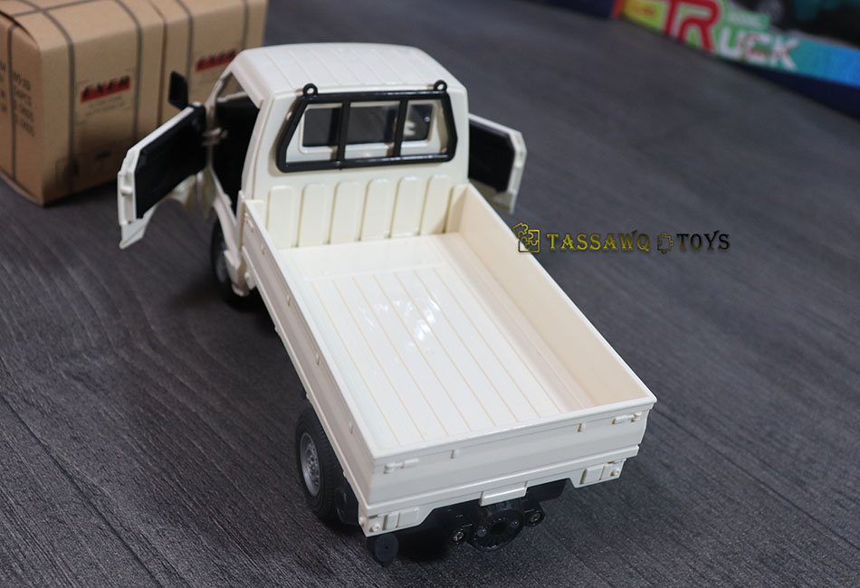 Voiture téléguidée RC Kei Truck 1:16 avec effets de pulvérisation et lumières - الصورة 7