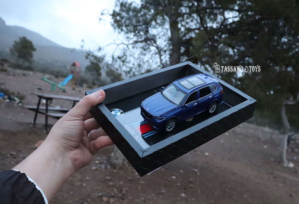 اطار فاخر مع مجسم سيارة… قطعة فنية لكل عاشق محركات - الصورة 7