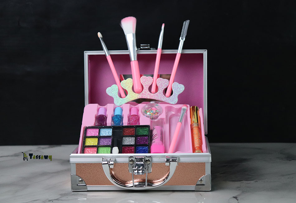 حقيبة مكياج الأطفال المتكاملة مع مرآة – مجموعة تجميل آمنة وممتعة للبنات