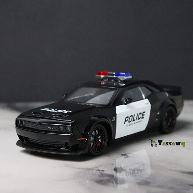 Dodge chalenger SRT Police 1:24