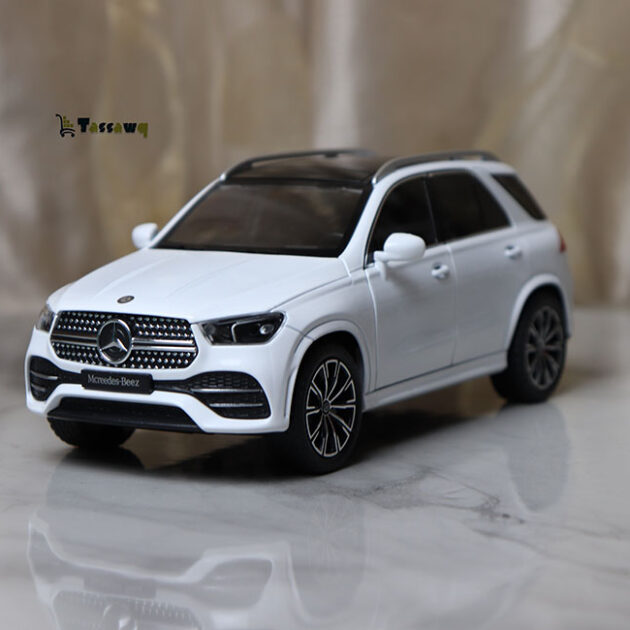 Mercedes GLE350 1:24