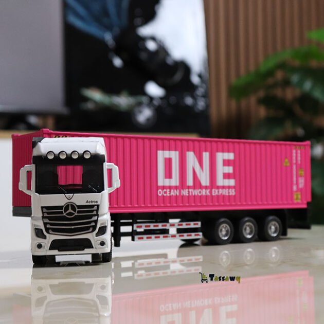 MERCEDES semi container  toutes en métal
