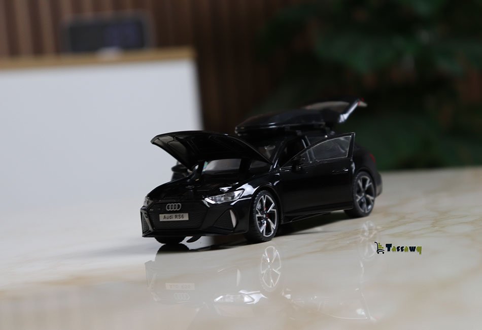 Audi RS 6 échelle 1:32 Originale - الصورة 15