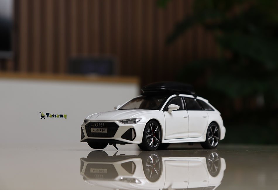 Audi RS 6 échelle 1:32 Originale - الصورة 9
