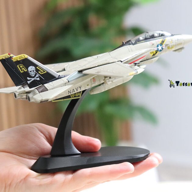 F-14A Tomcat 1/100 Metal Fighter Model Jet VF-84 Jolly Rogers