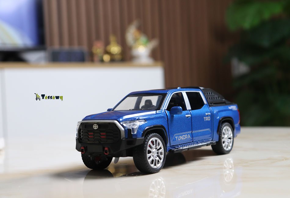 TOYOTA Tundra Pickup Car - الصورة 3