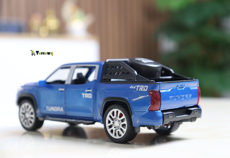 TOYOTA Tundra Pickup Car - الصورة 16