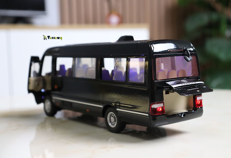 مجسم حافلة تويوتا فاخرة | Diecast Collectible Bus - الصورة 9