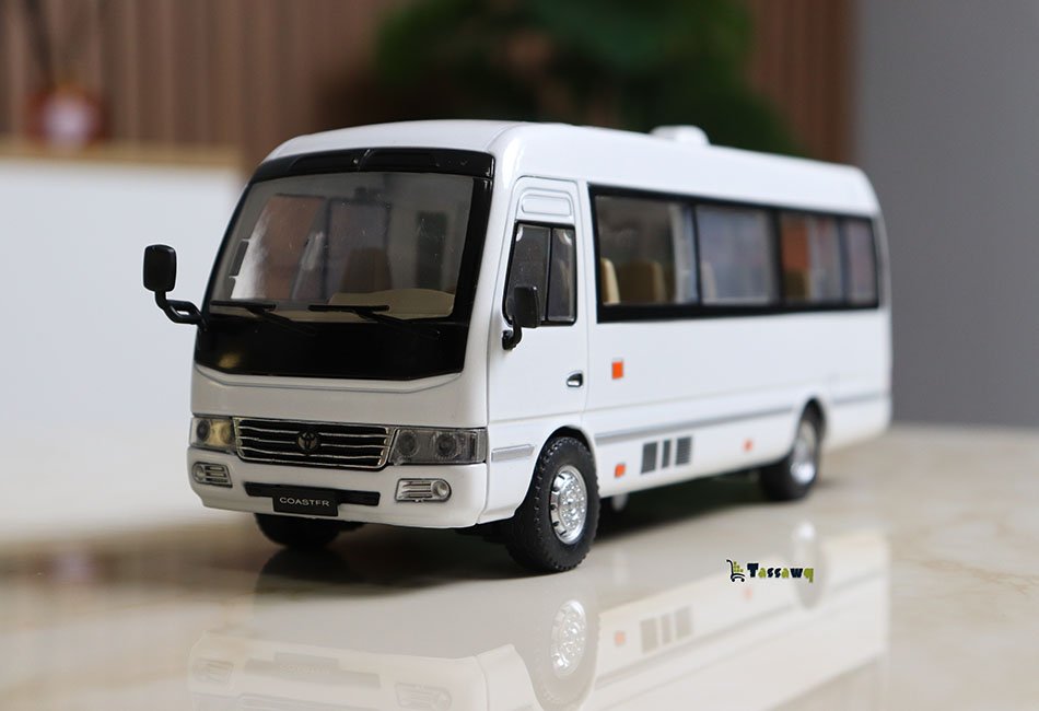 مجسم حافلة تويوتا فاخرة | Diecast Collectible Bus - الصورة 10