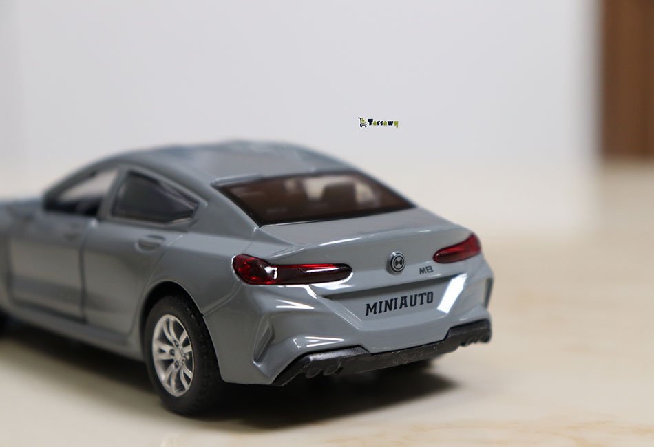 مجسم سيارة BMW M8 – تصميم رياضي فاخر - الصورة 3