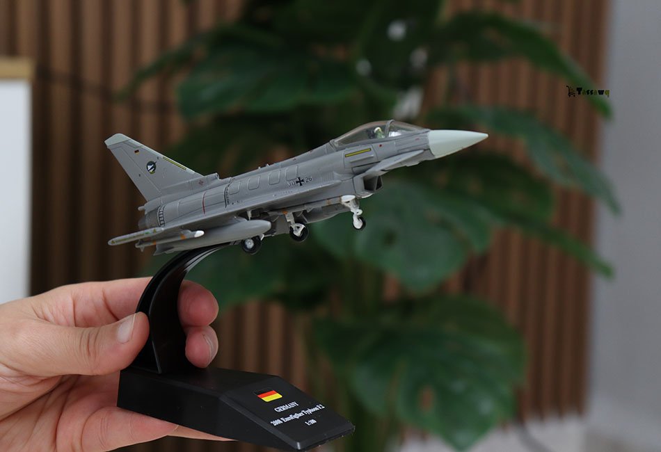 Maquette Avion de Chasse Eurofighter Typhoon Allemand - الصورة 3