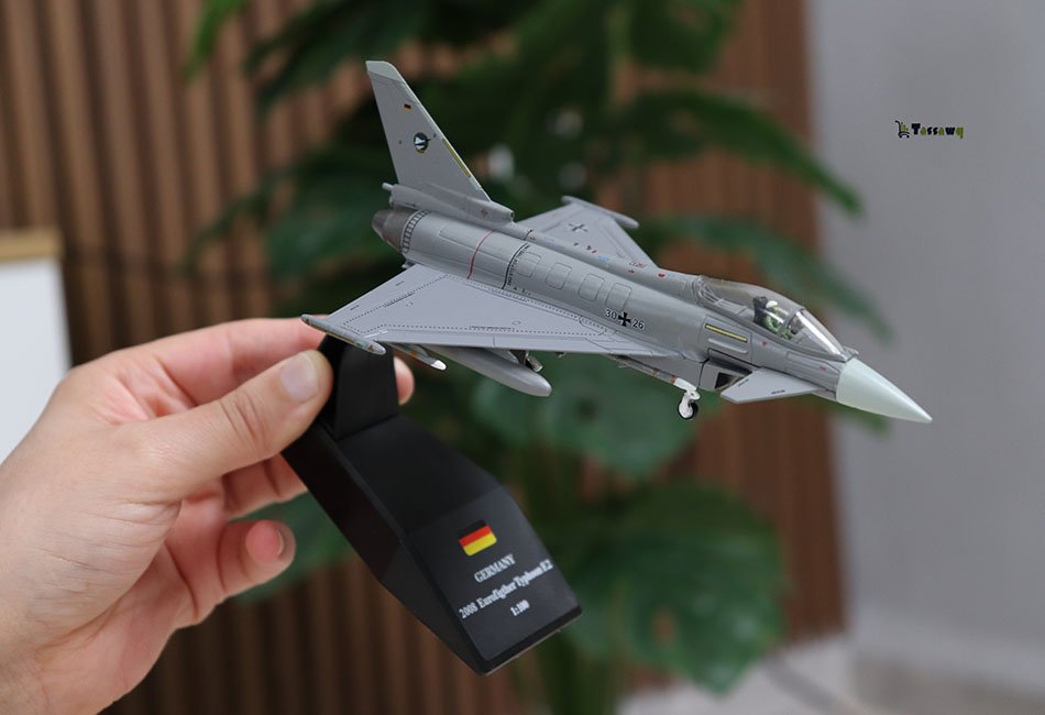 Maquette Avion de Chasse Eurofighter Typhoon Allemand - الصورة 9