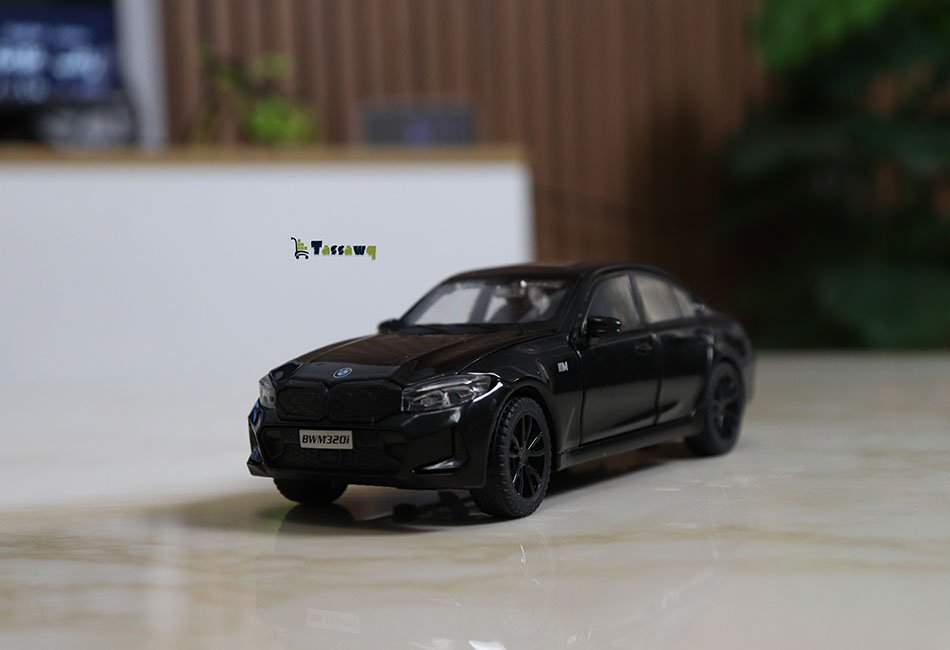 : Miniature BMW 320i Berline – Élégant | 1/30 🚘 - الصورة 5