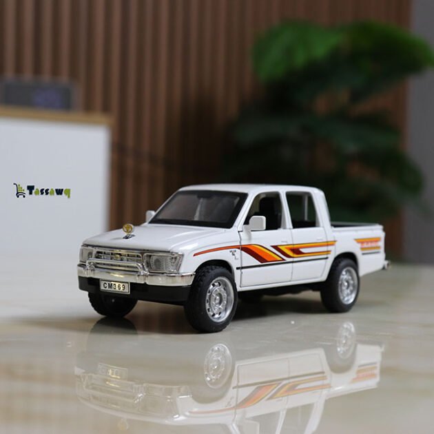 Miniature Toyota Hilux Pick-Up Classique – | Modèle de Collection