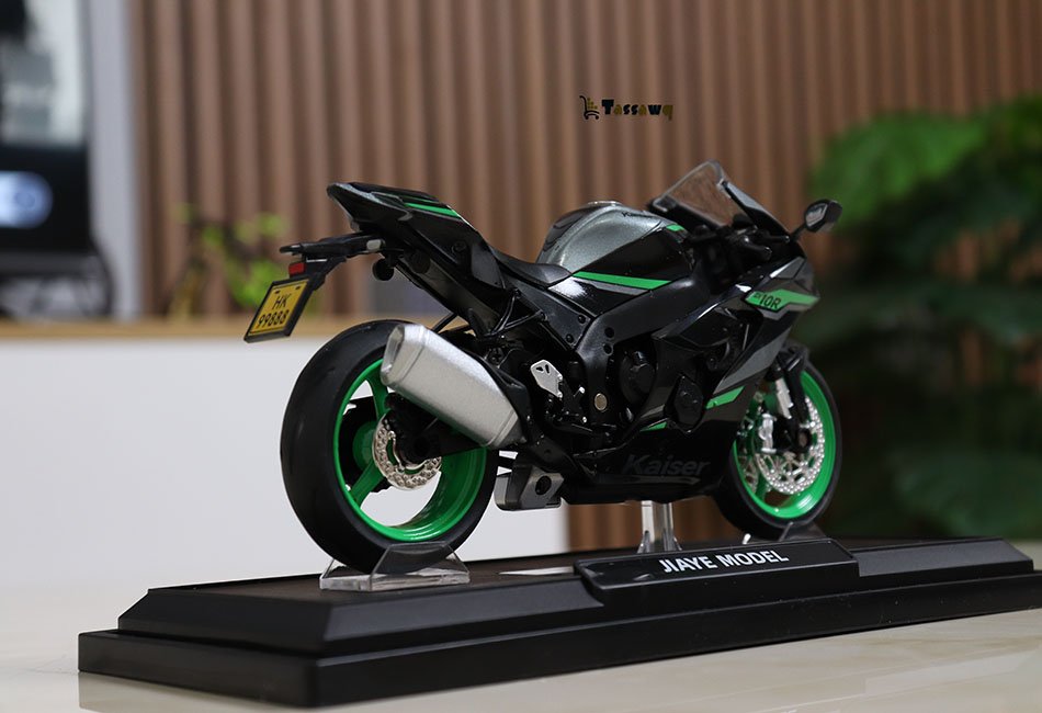 Miniature Moto Sportive JIAYE MODEL – Noir et Vert avec Lumières et Sons - الصورة 11