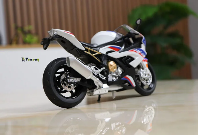 Moto BMW S1000RR – Maquette de moto sportive - الصورة 3